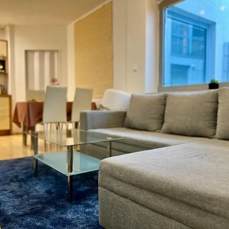 Apartment Adm Peaceful In Center- Wifi, Coffee, Ac