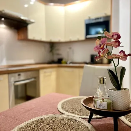 Adm Peaceful In Center- Wifi, Coffee, Ac Apartmán